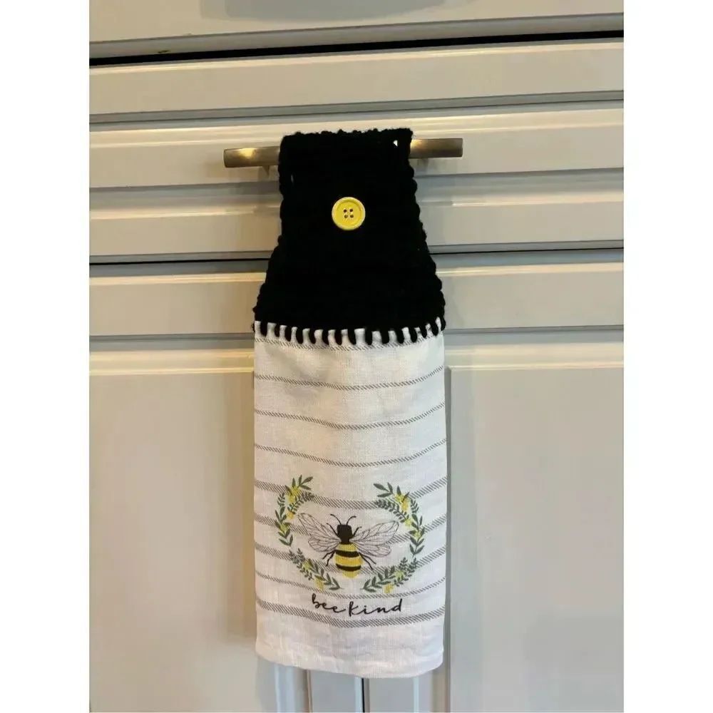 Crochet Top Kitchen Towel- Bee Kind